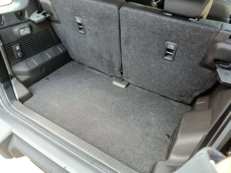 Suzuki Jimny nuova a Prato (13)