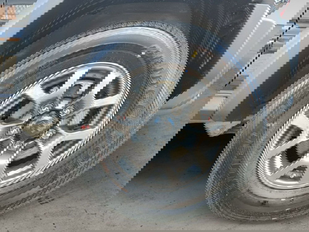 Suzuki Jimny nuova a Prato (16)