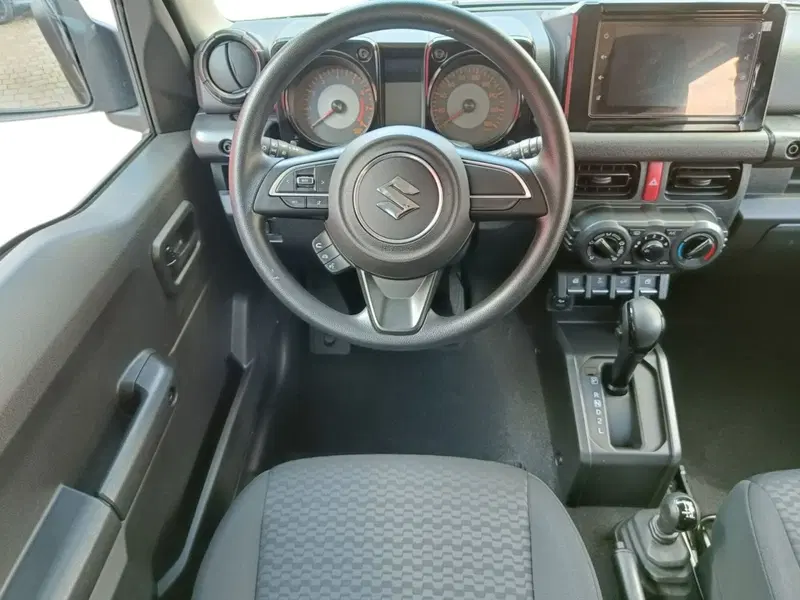 Suzuki Jimny nuova a Prato (6)