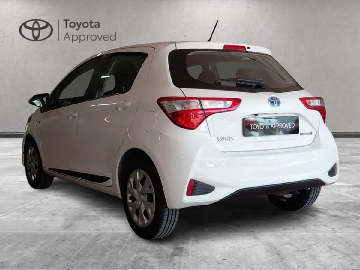 Toyota Yaris usata a Cagliari (6)