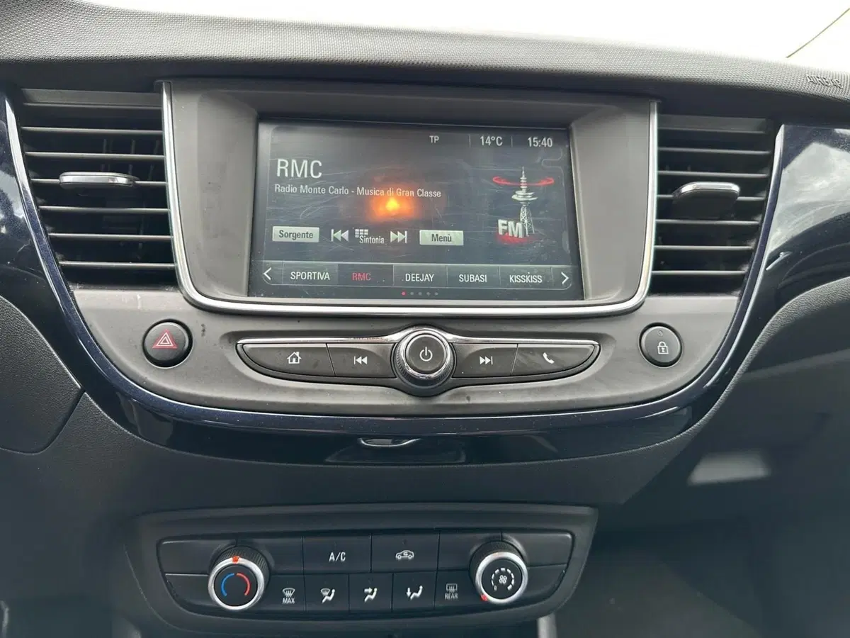 Opel Crossland X usata a Pistoia (11)