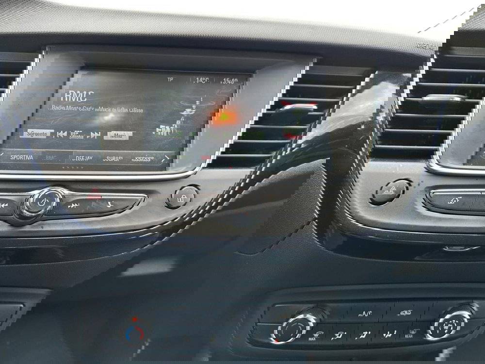 Opel Crossland X usata a Pistoia (11)