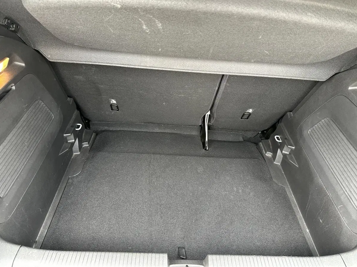 Opel Crossland X usata a Pistoia (9)