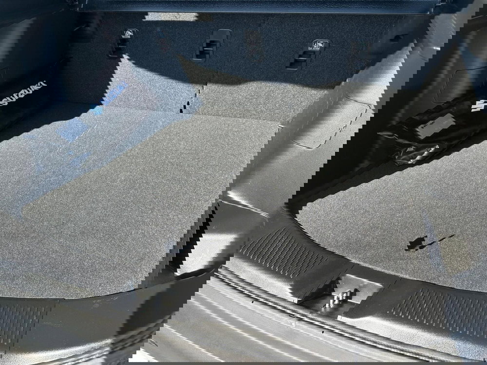 Suzuki S-Cross usata a Pistoia (9)