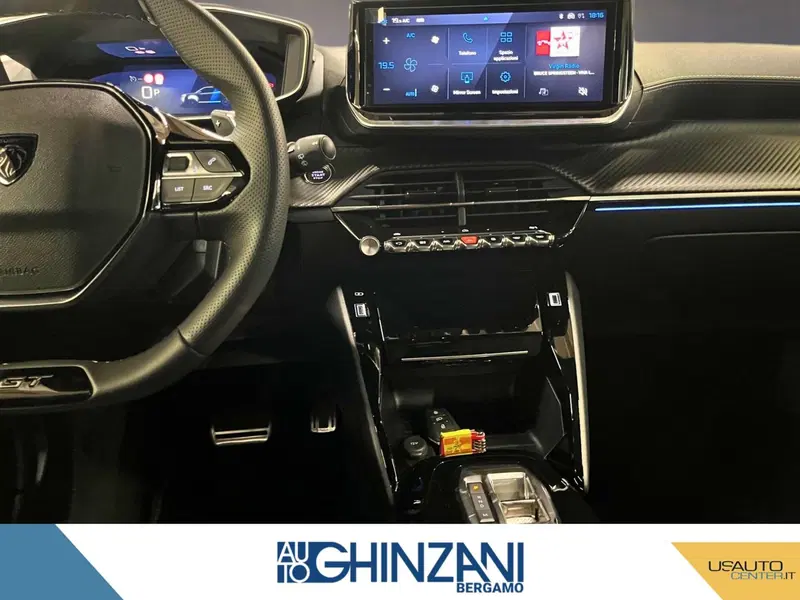 Peugeot 2008 nuova a Bergamo (9)