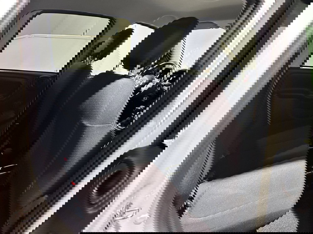 Fiat Panda Cross usata a Milano (13)