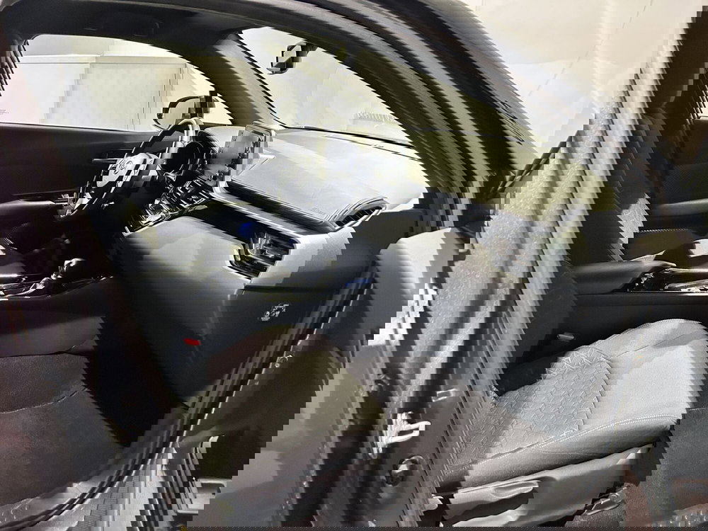 Toyota Toyota C-HR usata a Milano (6)