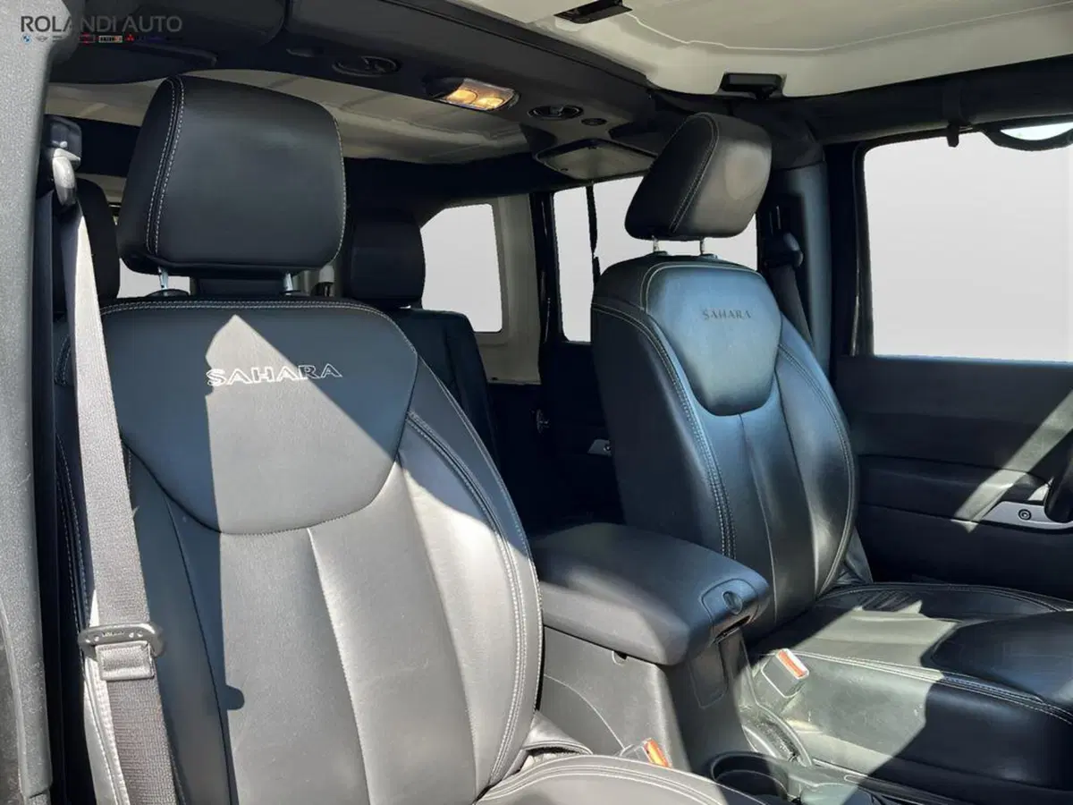 Jeep Wrangler Unlimited usata a Alessandria (13)