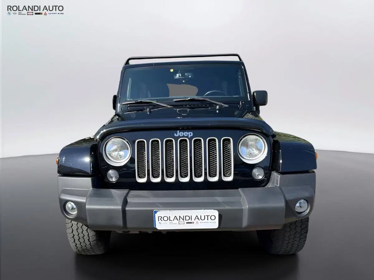 Jeep Wrangler Unlimited usata a Alessandria (6)