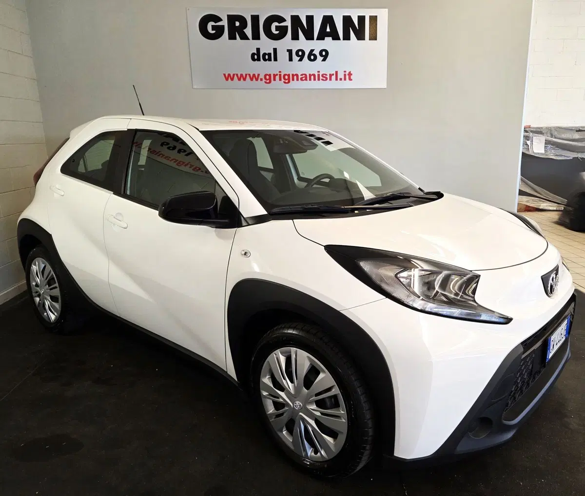 Toyota Aygo X usata a Pavia