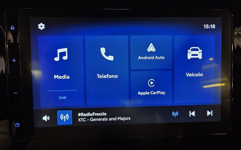 Toyota Aygo X usata a Pavia (11)