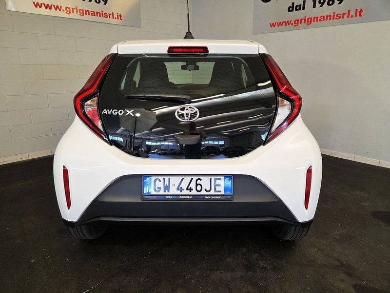 Toyota Aygo X usata a Pavia (4)