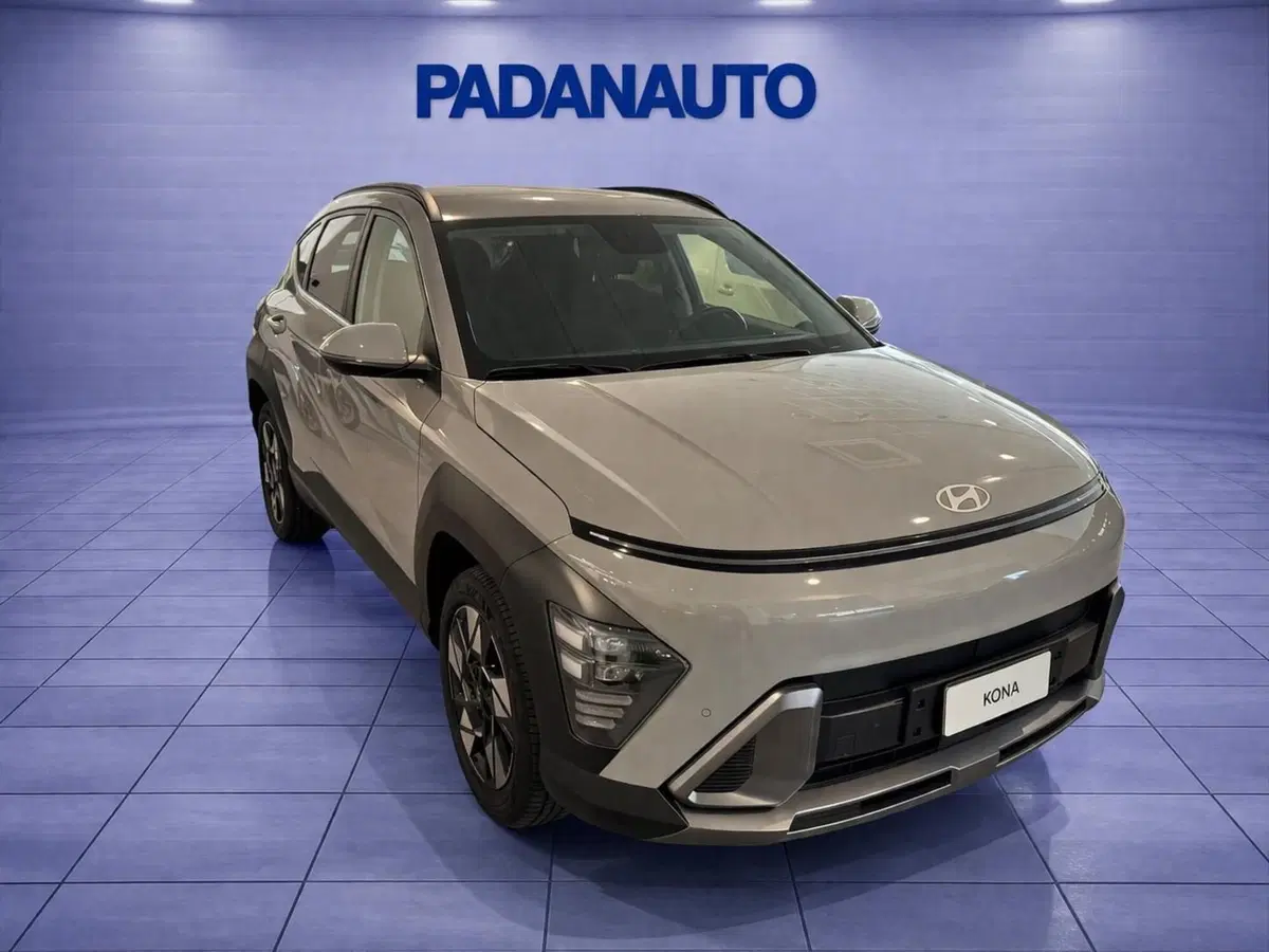 Hyundai Kona nuova a Ferrara (3)