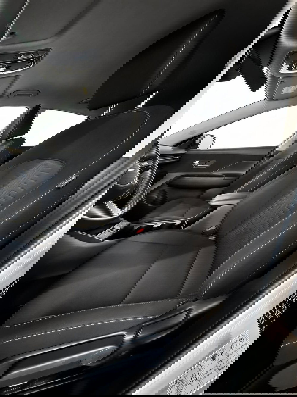 Hyundai Kona nuova a Ferrara (9)