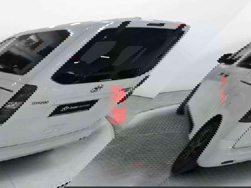 Toyota Proace Verso usata a Bologna (4)