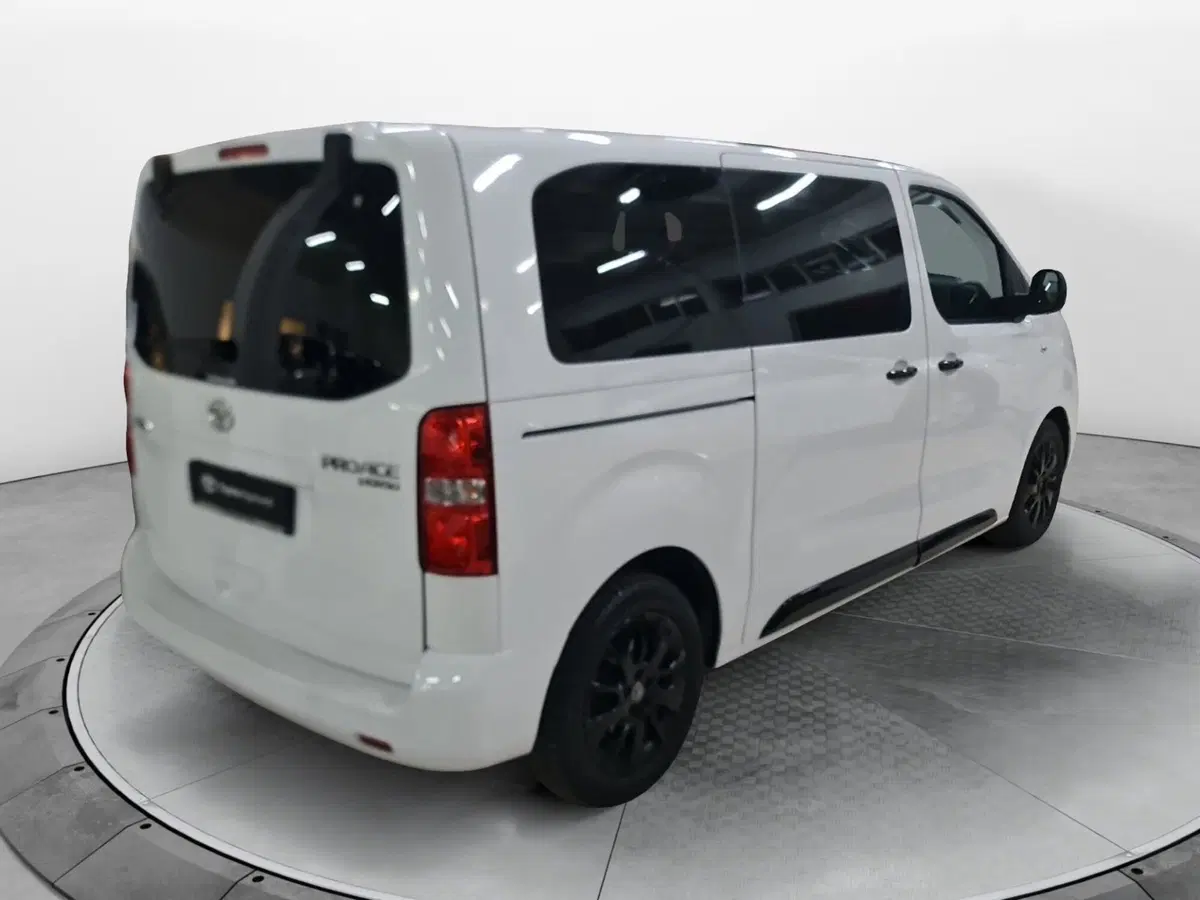 Toyota Proace Verso usata a Bologna (5)