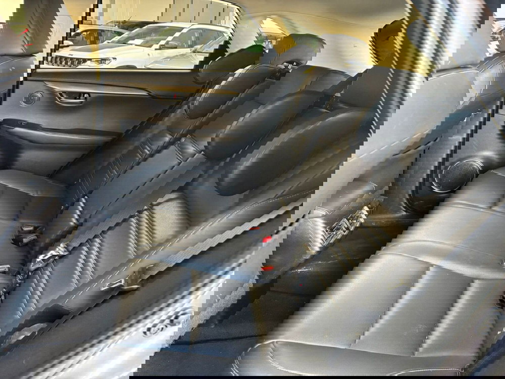 Lexus NX usata a Modena (14)