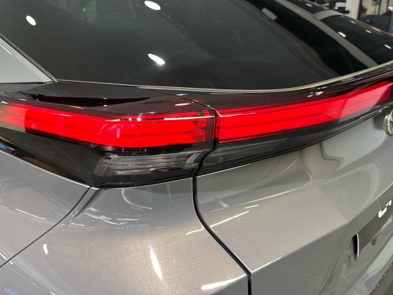 Toyota Toyota C-HR nuova a Bologna (18)