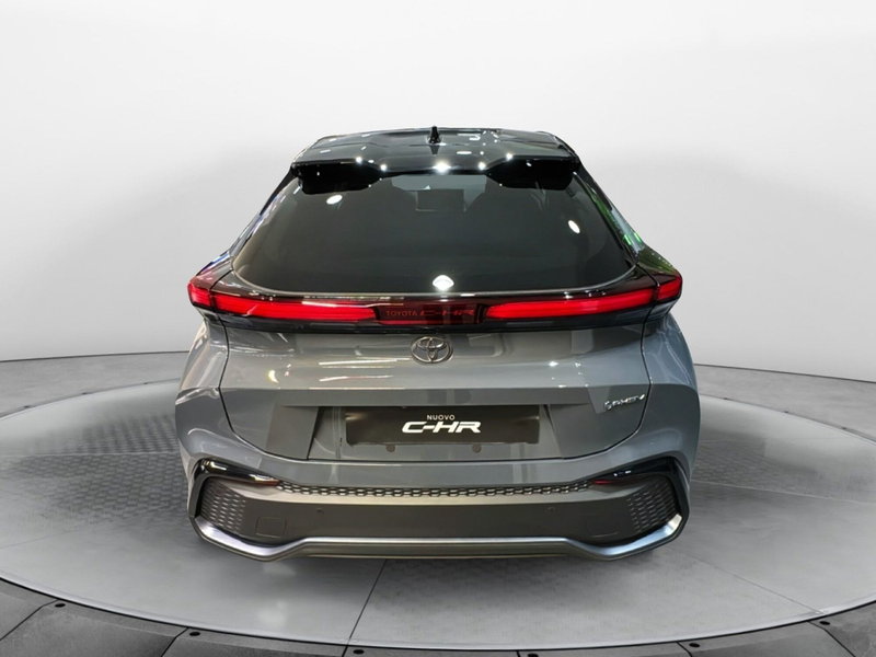 Toyota Toyota C-HR nuova a Bologna (4)