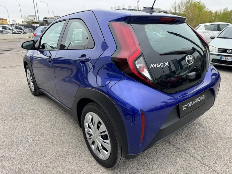 Toyota Aygo X usata a Modena (8)