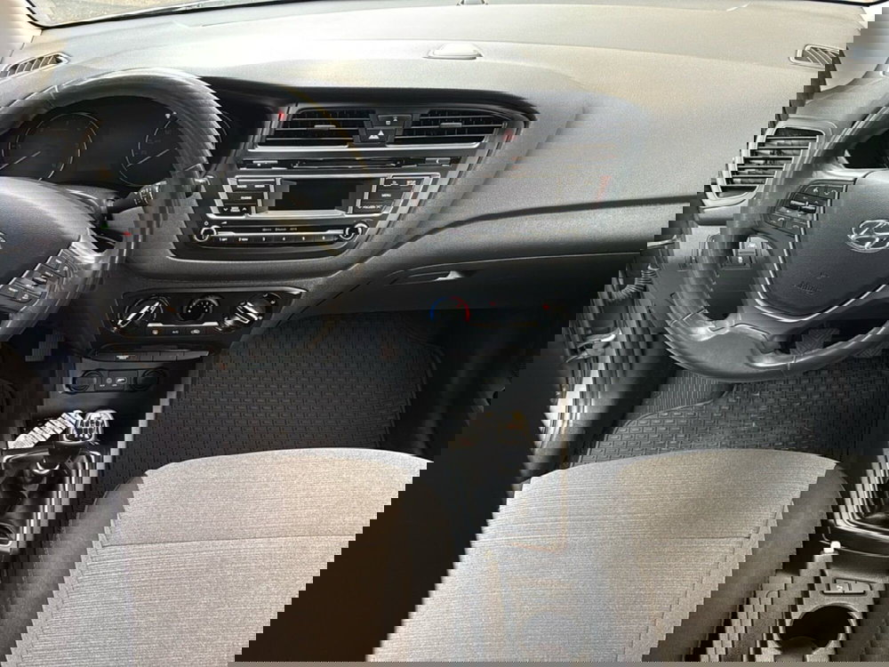 Hyundai i20 usata a Bologna (10)