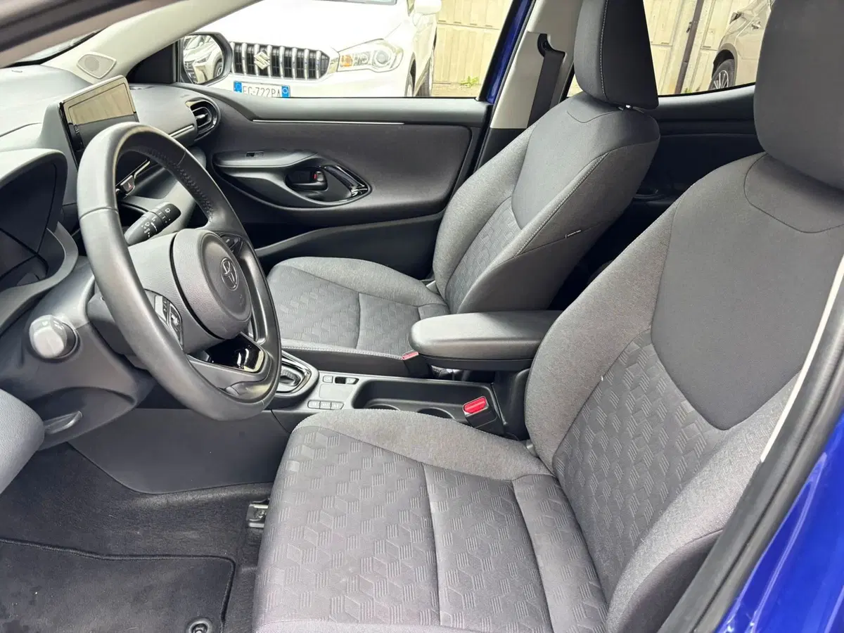 Toyota Yaris usata a Modena (13)