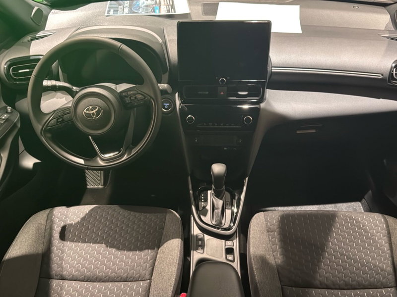 Toyota Yaris Cross nuova a Bologna (10)