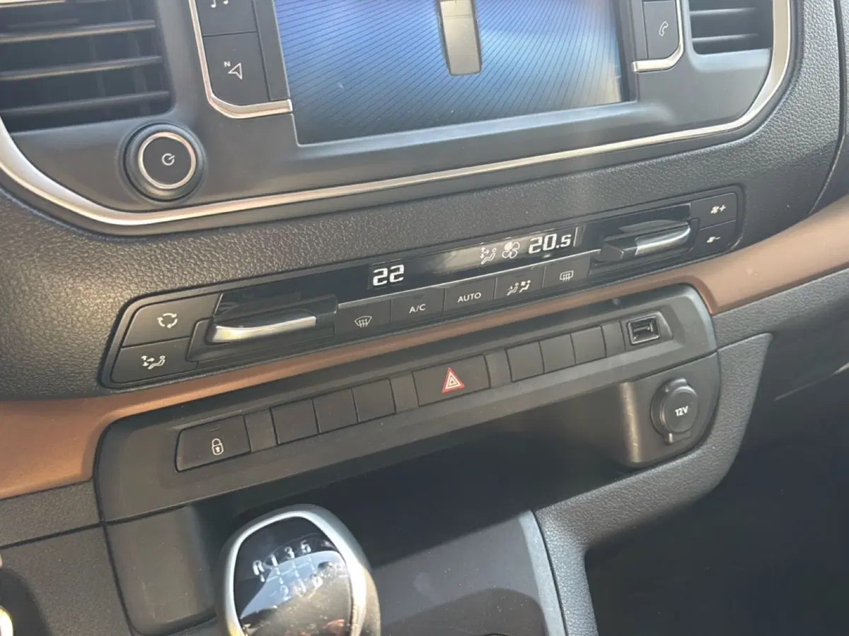 Toyota Proace Verso usata a Bologna (16)