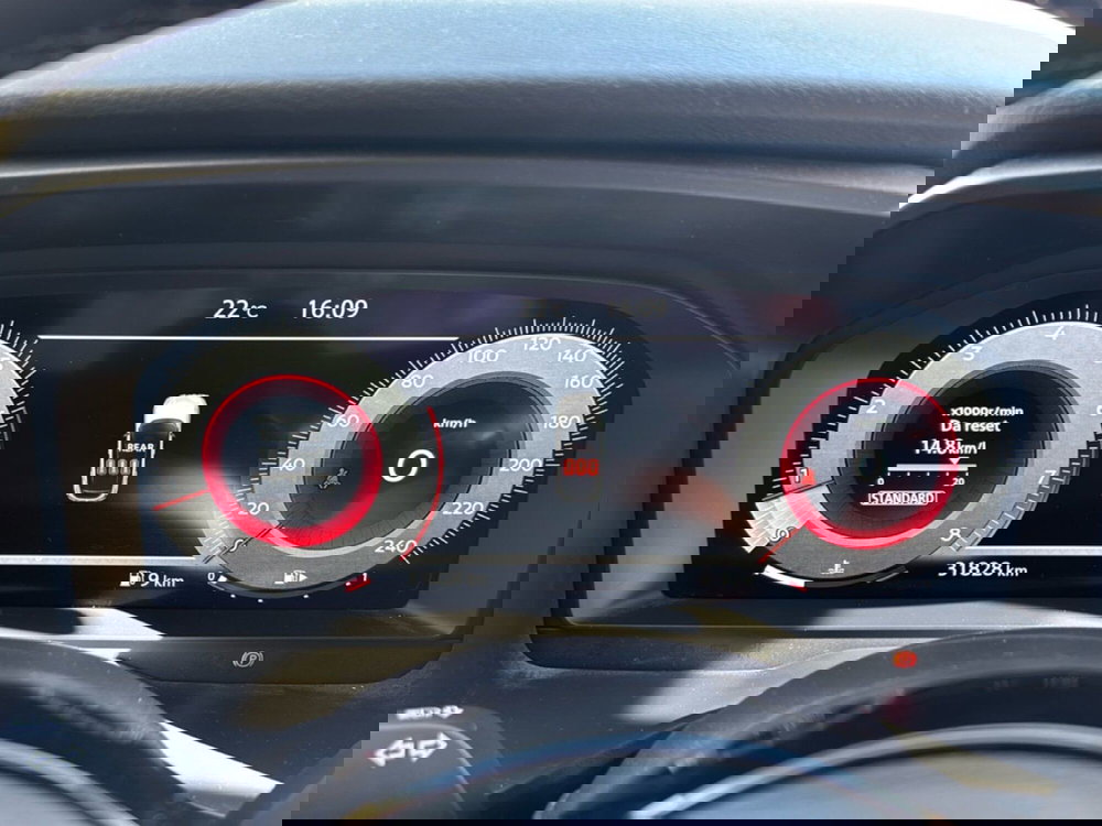 Nissan Qashqai usata a Bologna (11)