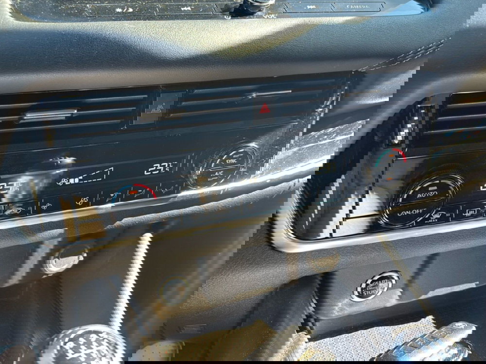 Nissan Qashqai usata a Bologna (14)