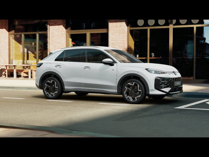 Volkswagen T-Roc nuova a Livorno (3)