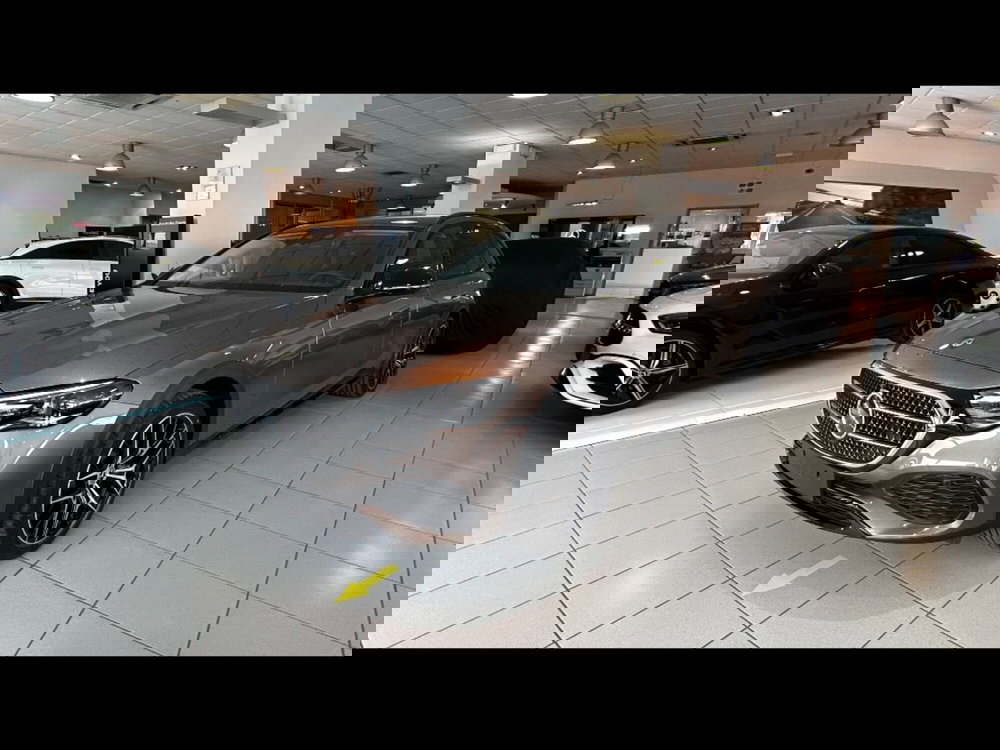 Mercedes-Benz Classe E Station Wagon nuova a Firenze