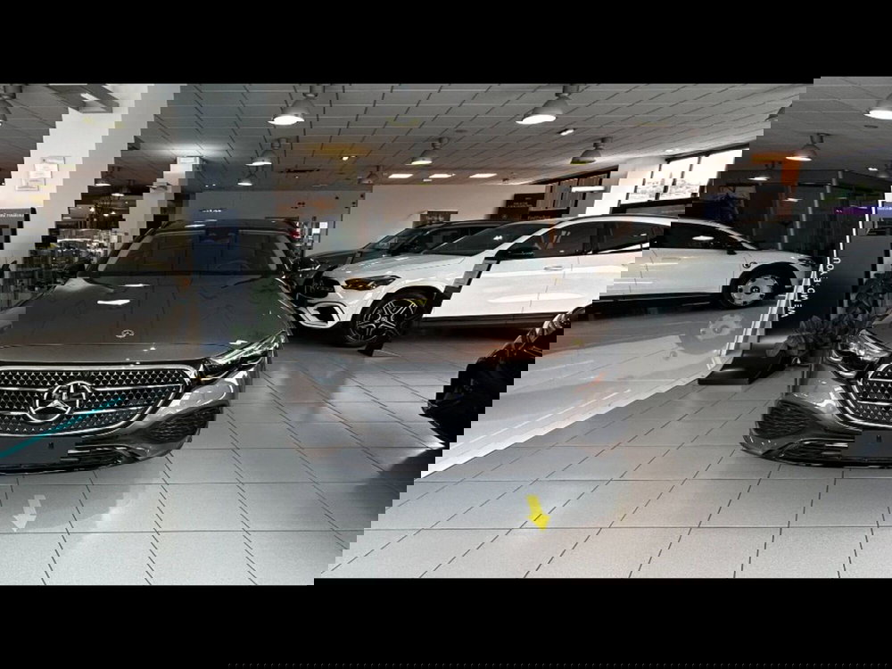 Mercedes-Benz Classe E Station Wagon nuova a Firenze (2)