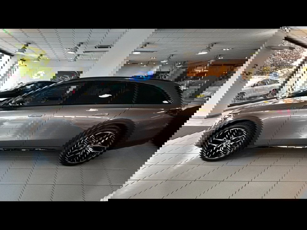 Mercedes-Benz Classe E Station Wagon nuova a Firenze (4)