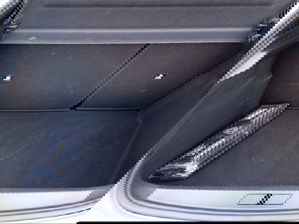 Peugeot 208 usata a Siena (16)