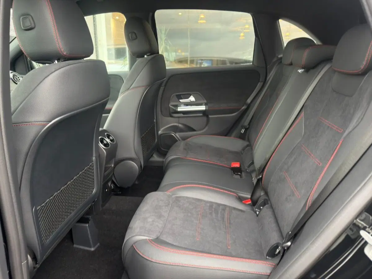 Mercedes-Benz Classe B nuova a Firenze (10)