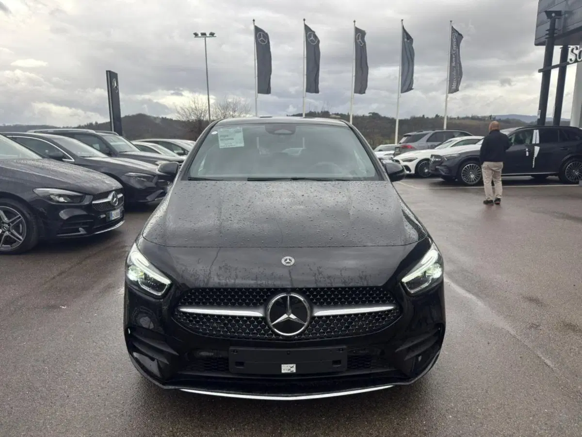 Mercedes-Benz Classe B nuova a Firenze (2)