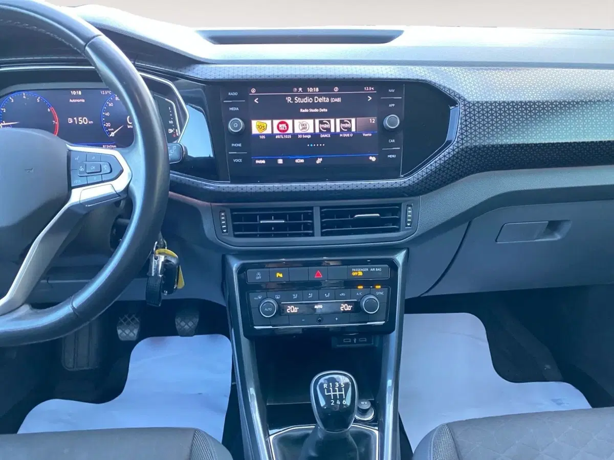 Volkswagen T-Cross usata a Bologna (11)