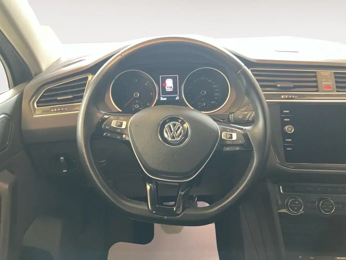 Volkswagen Tiguan usata a Bologna (7)