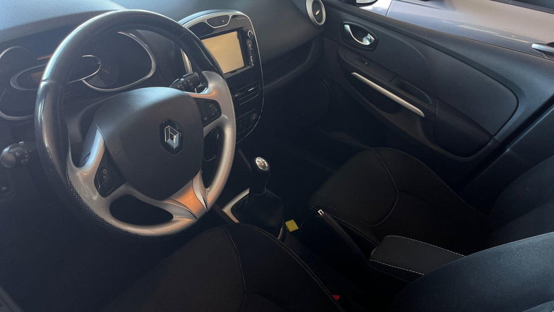 Renault Clio usata a Catania (10)