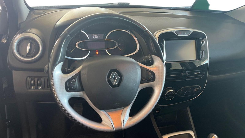 Renault Clio usata a Catania (7)