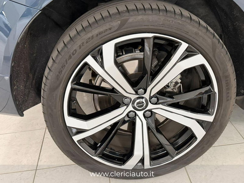 Volvo XC60 usata a Como (12)