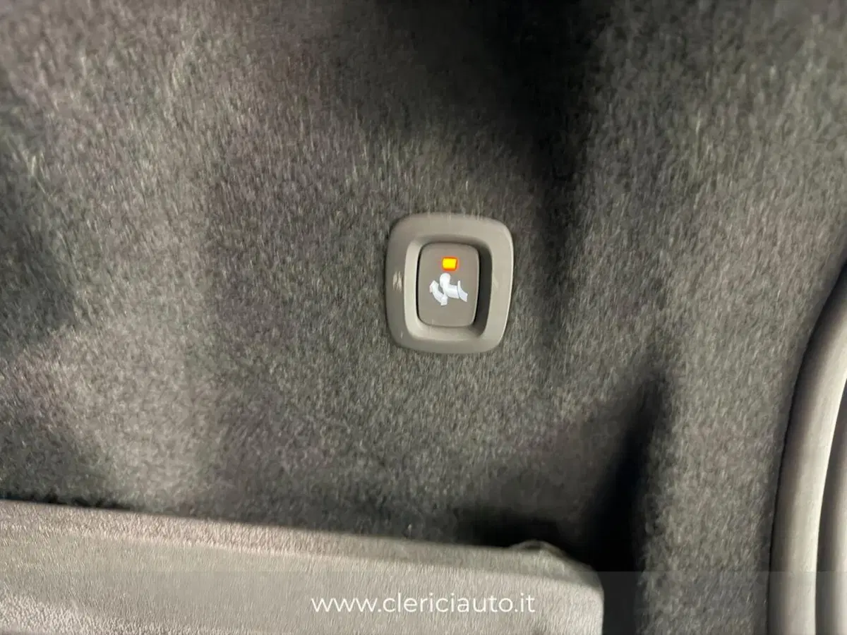 Volvo XC60 usata a Como (14)