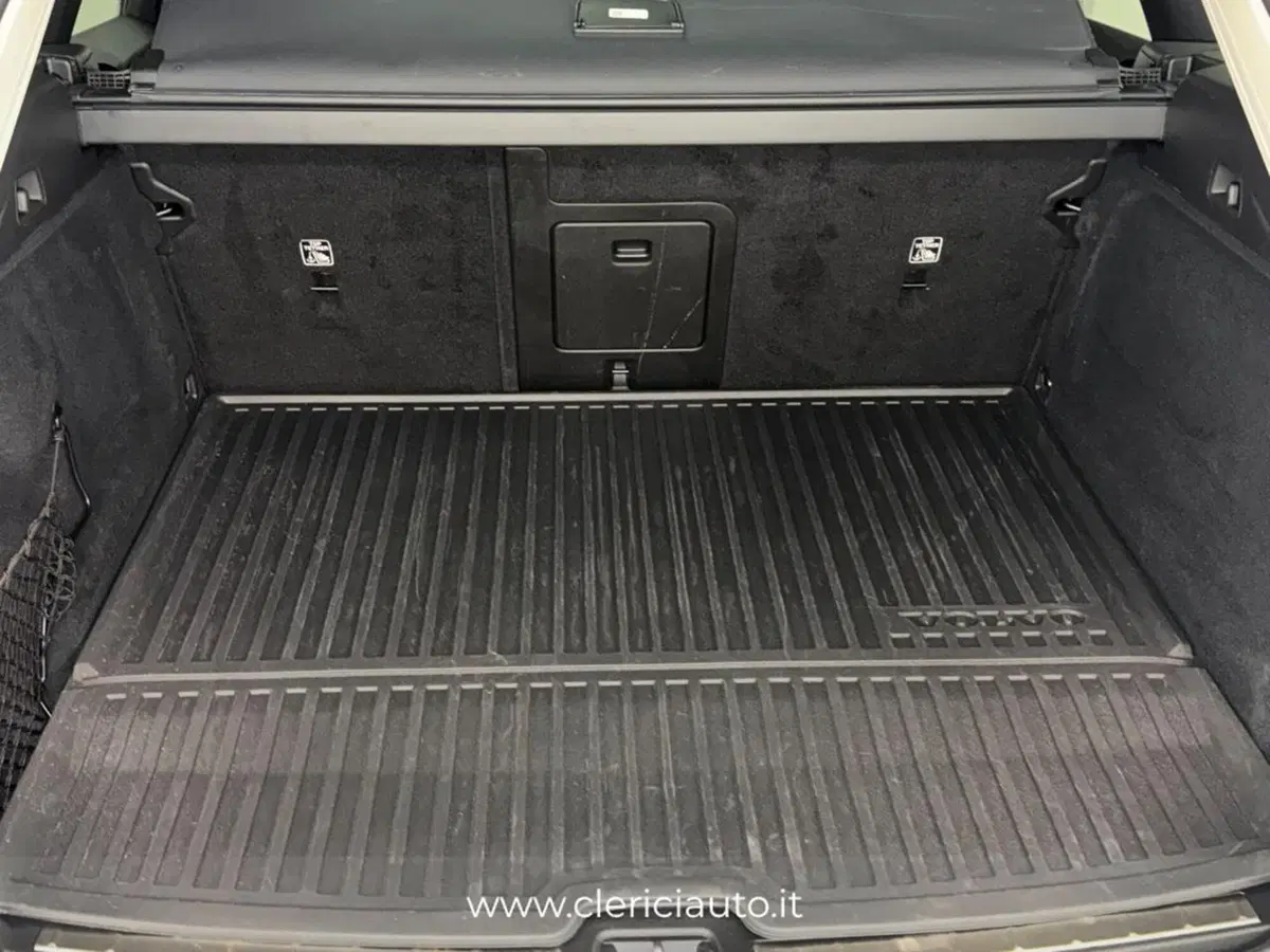 Volvo XC60 usata a Como (20)