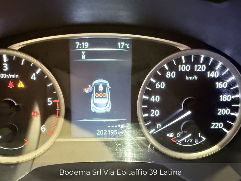 Nissan Micra usata a Latina (18)