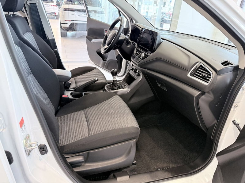 Suzuki S-Cross usata a Latina (7)