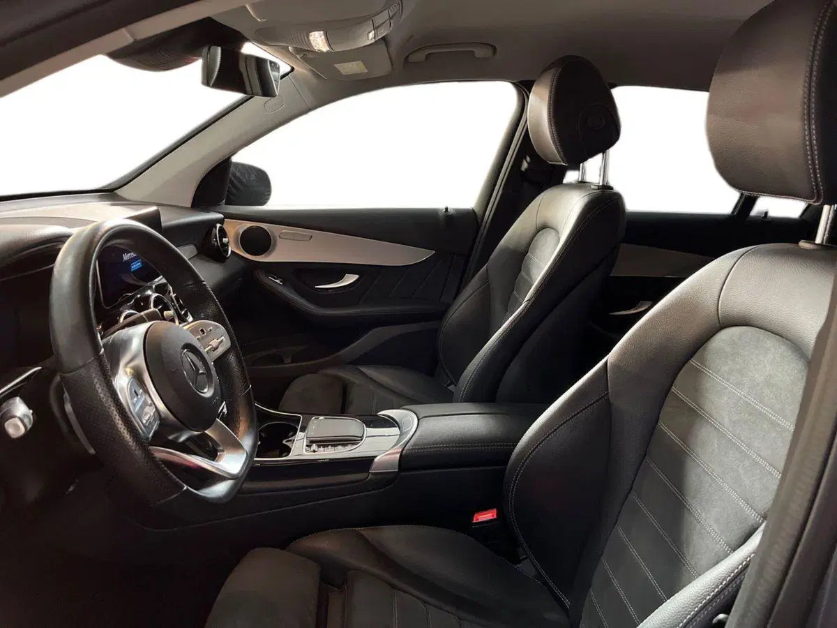 Mercedes-Benz GLC SUV usata a Bari (7)