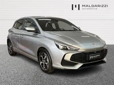 Mg MG3 1.5 hybrid+ Luxury auto del 2025 usata a Trani