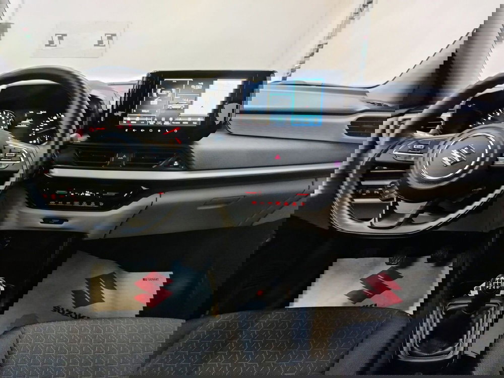 Suzuki Swift nuova a Rovigo (8)