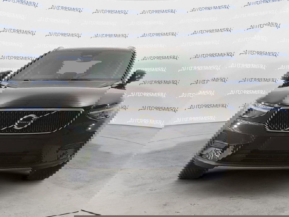 Volvo XC40 usata a Como (2)